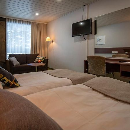 Hotel Mesikaemmen Ahtari Bagian luar foto