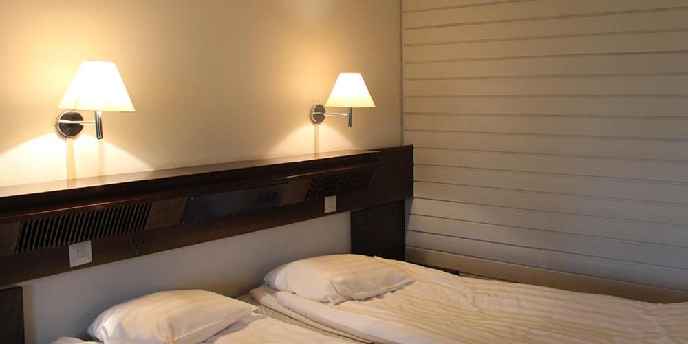 Hotel Mesikaemmen Ahtari Ruang foto