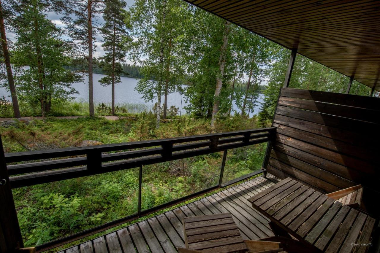 Hotel Mesikaemmen Ahtari Bagian luar foto