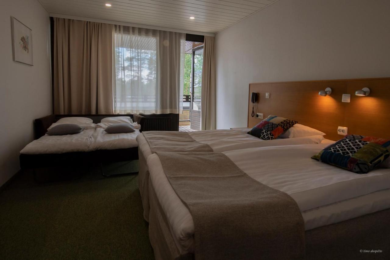 Hotel Mesikaemmen Ahtari Bagian luar foto